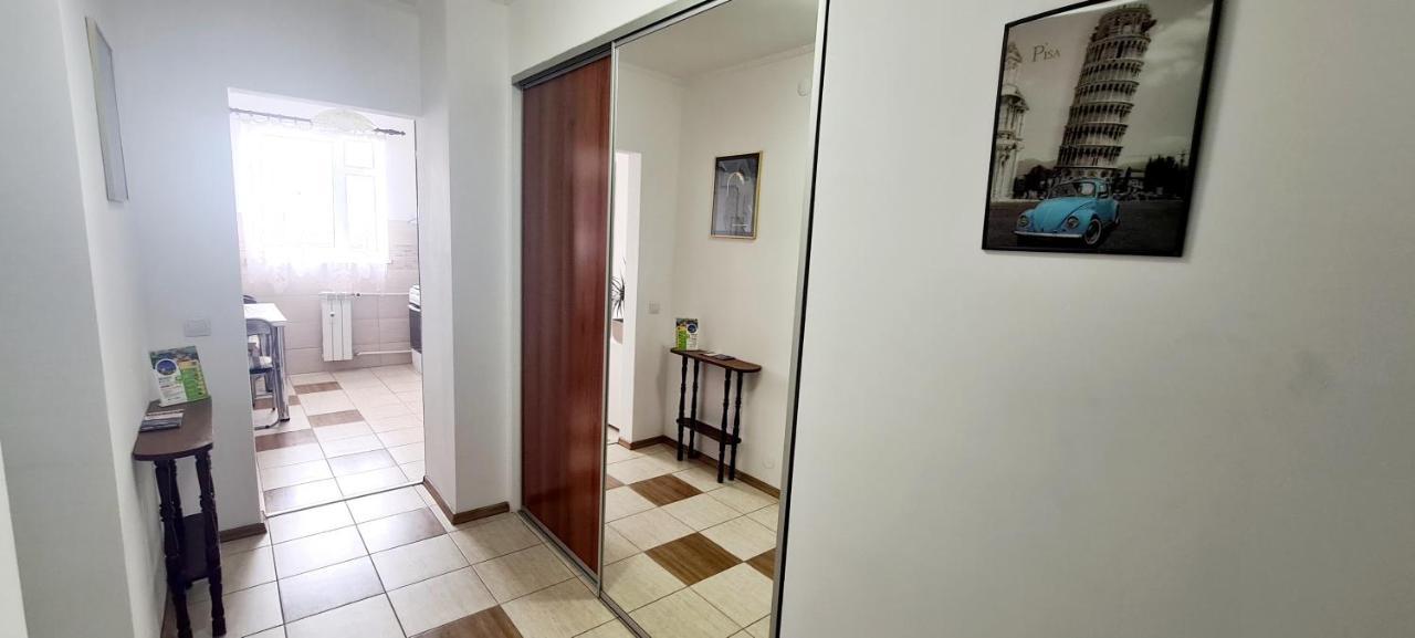 Perfect View Apartament 2 Rooms Self Check-In Bucharest Exterior photo